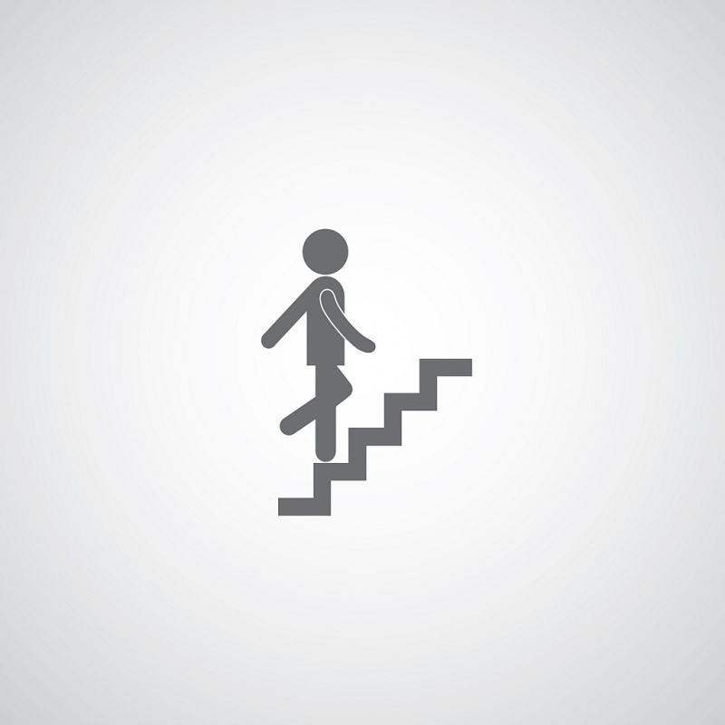 Respecter les normes de sécurité pour installer un escalier