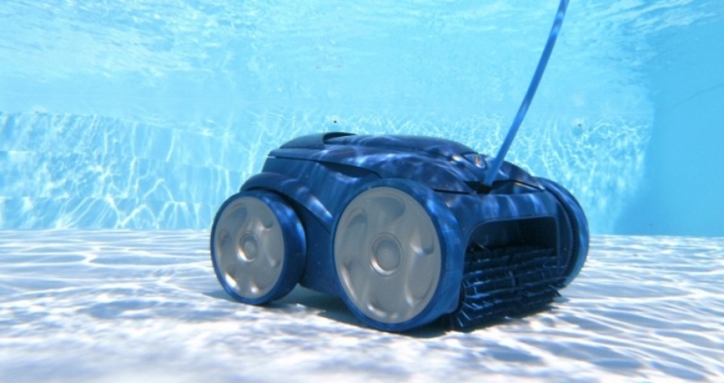 Robots de piscine : combien ça coûte ?