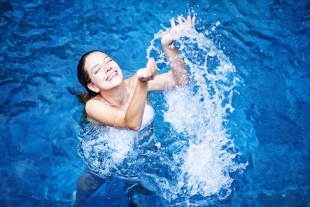 Traiter l'eau de sa piscine grâce aux UV
