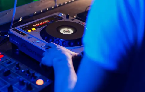 fac3e98d-fa02-4bc2-9620-a452af6fee6c