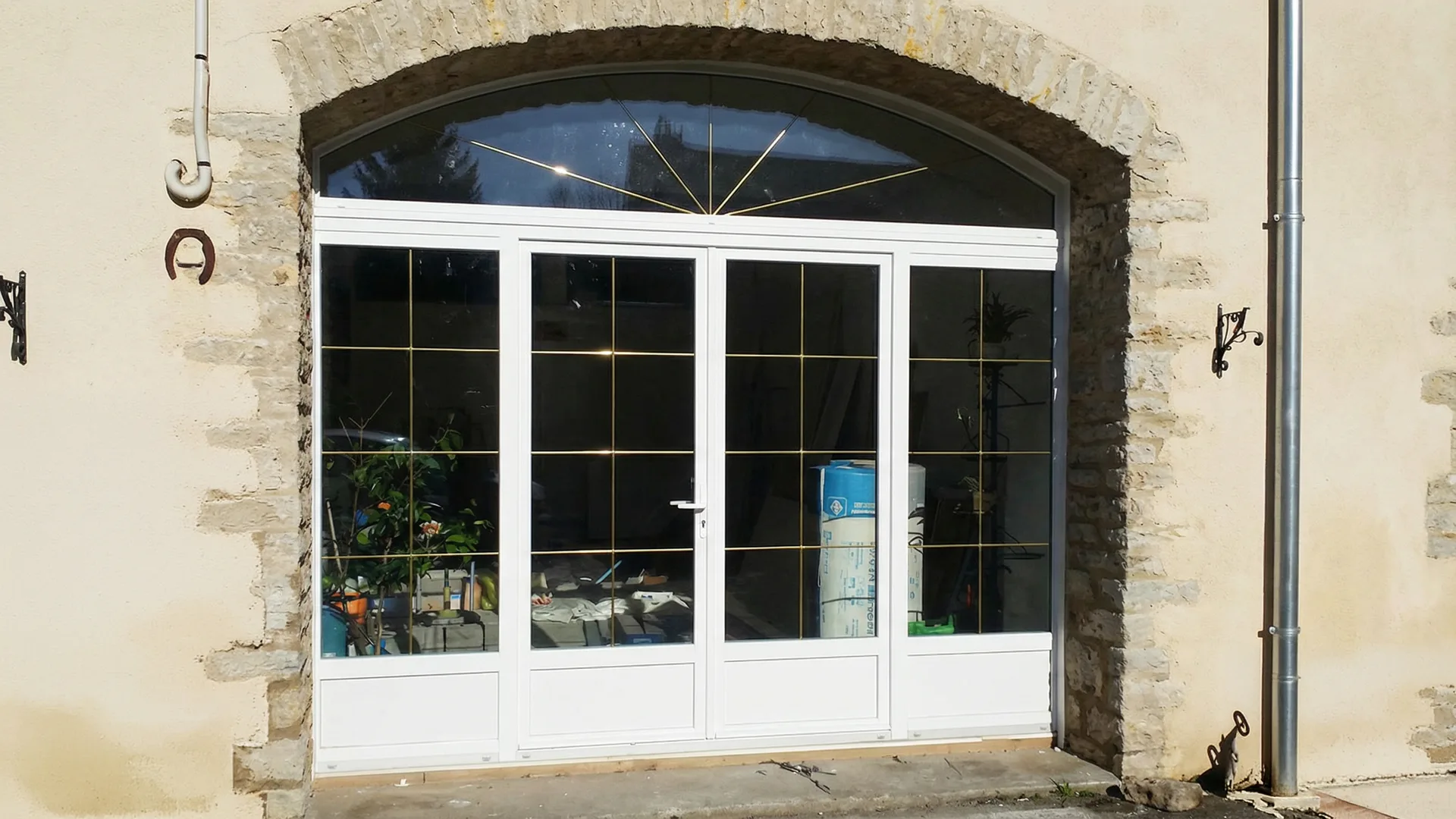 Vente et pose de fermetures sur-mesure à Vesoul