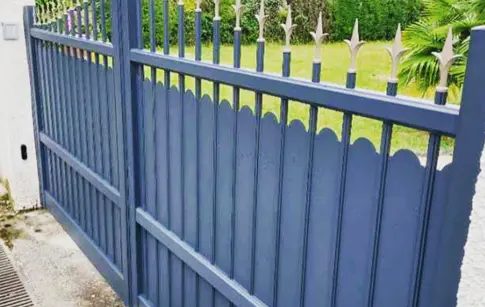 STORES CESCAS MARESTIN