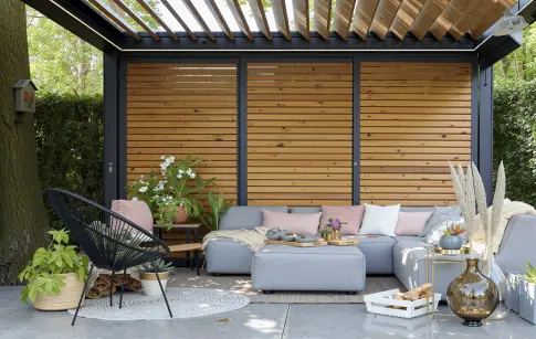 d818c836-8e99-4b73-a82f-5d38d6c97ff3