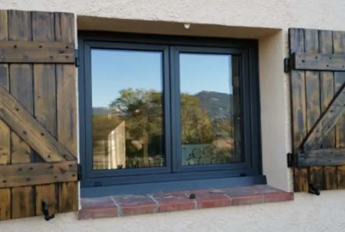 Menuiseries sur-mesure à La Valette-du-Var