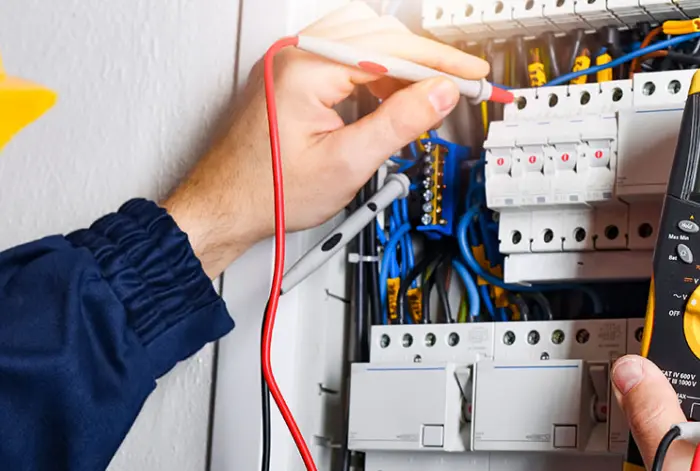 Électricien pour installations et dépannages proche de Baume-les-Dames