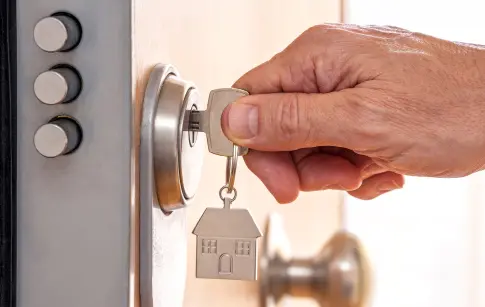 e15c9aa3-0e62-4b31-b239-fdbd9351392c