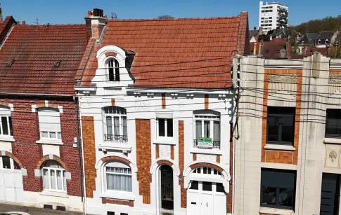 façade et toit renovés