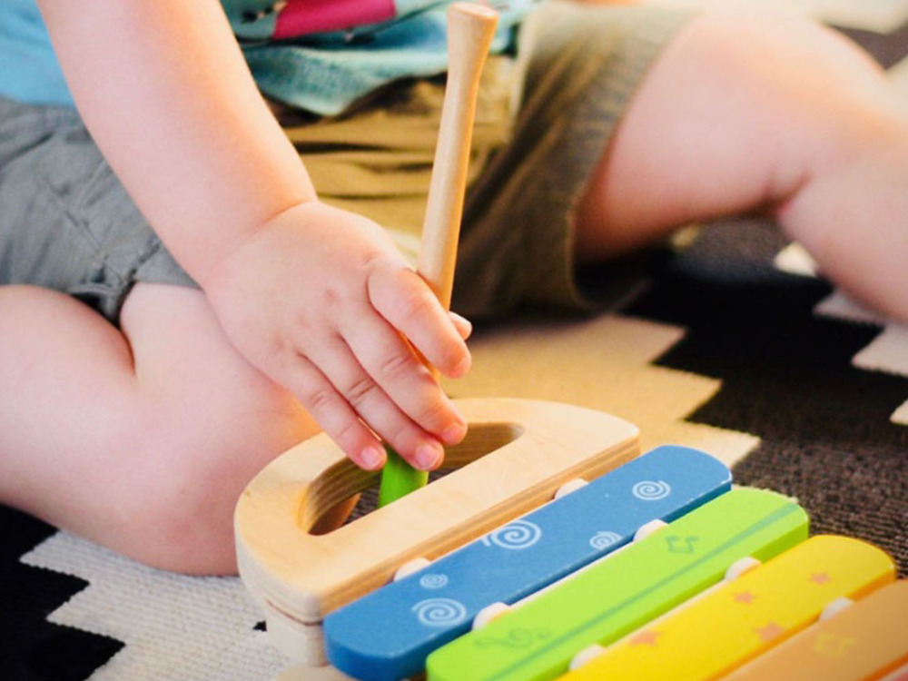 Garde d'enfants à domicile à Bordeaux
