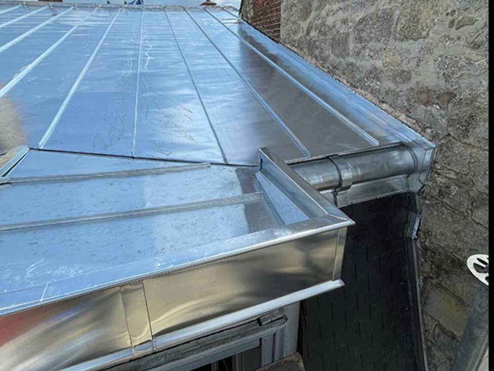 Couverture et zinguerie proche de Laon