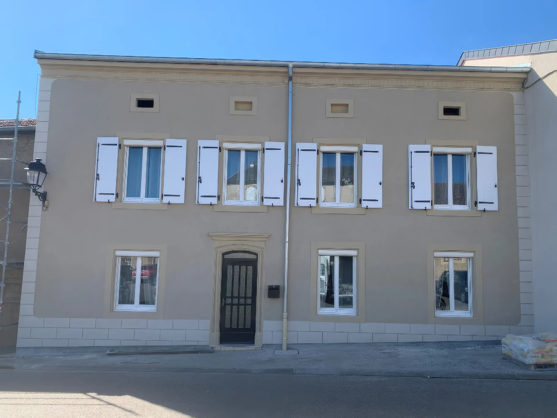 Ravalement de façades et décoration en Moselle