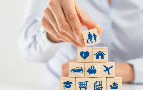 ASSURANCES ET STRATEGIE