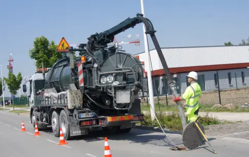 curage de re╠üseaux 6