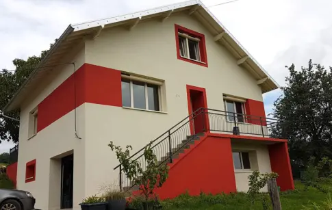 Réalisation-dune-isolation-avec-polystyrène-12-cm-gris.-Enduit-mince-semi-minéral-et-peinture