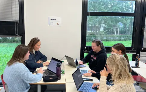 Gpdiz7EeHl4CcfLzk4tN16GiiidnEDV1hxDQ8kev