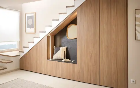 rangement-escalier-moderne