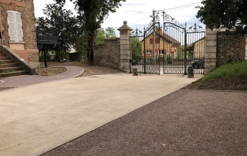 EixS56ImF5oe71XKsYWHDTczjqTyGAea7afzJHJN