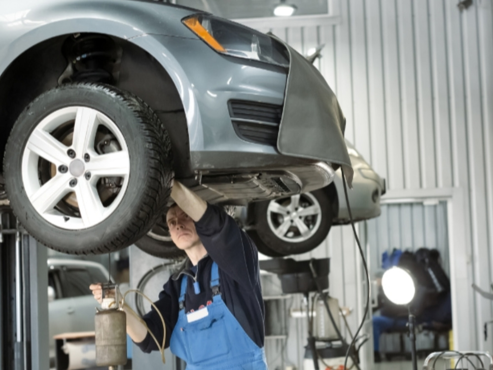 Garage auto et entretien à Angers