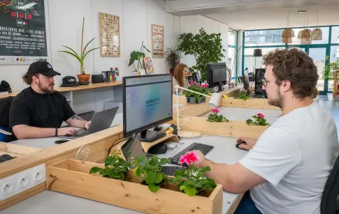 5459_agence-ptl_real