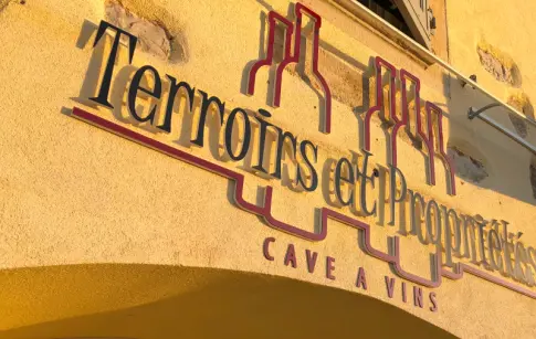 mOGEJkfkG2E6PCySsg88Iu8tLxlOGyrNQnRIqsgz