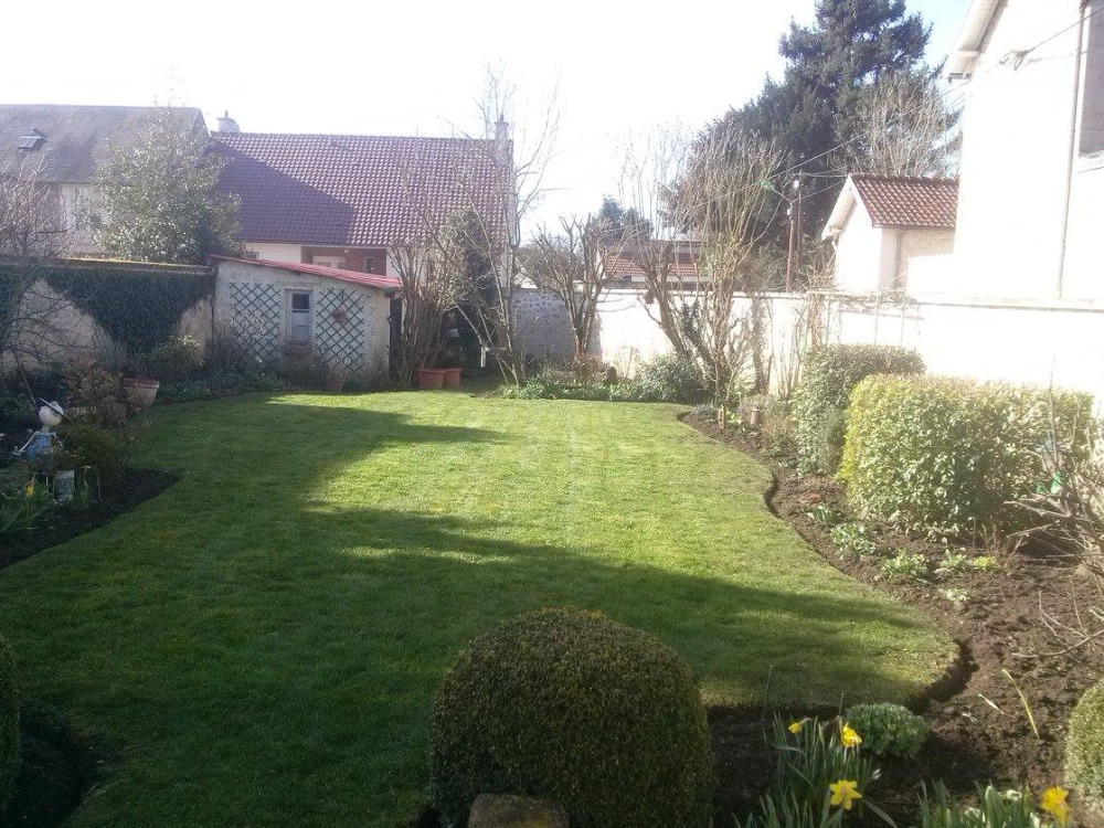 Entreprise d’espaces verts et pose de clôture près de Soissons