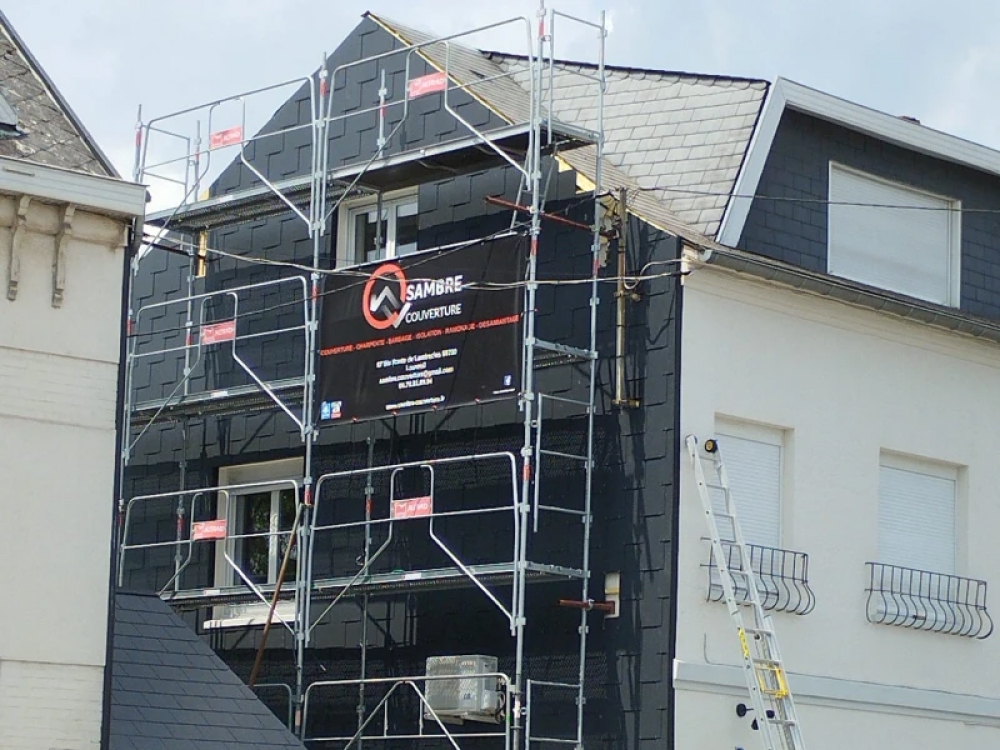 Travaux de toiture autour de Louvroil