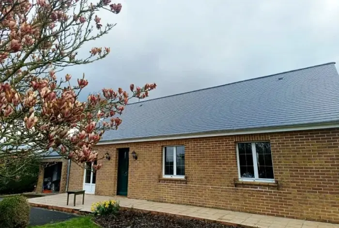 Travaux de toiture autour de Louvroil