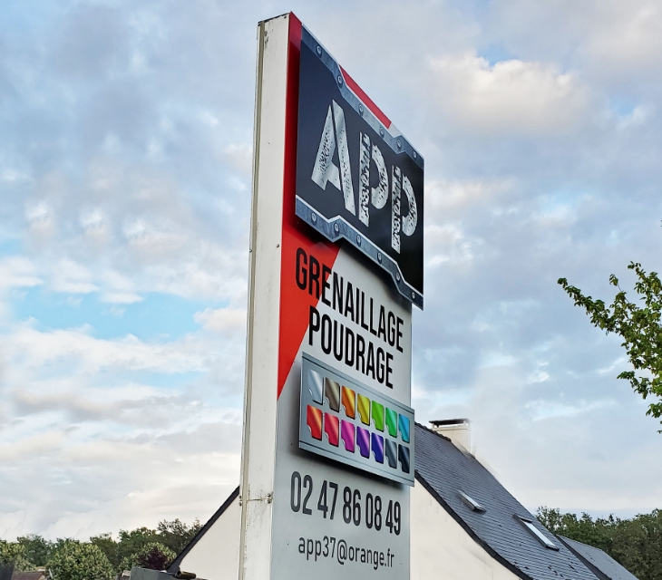 Signalétique et communication visuelle proche de Tours