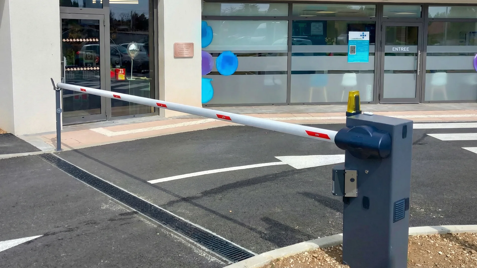 Installation de fermetures motorisées dans le Var