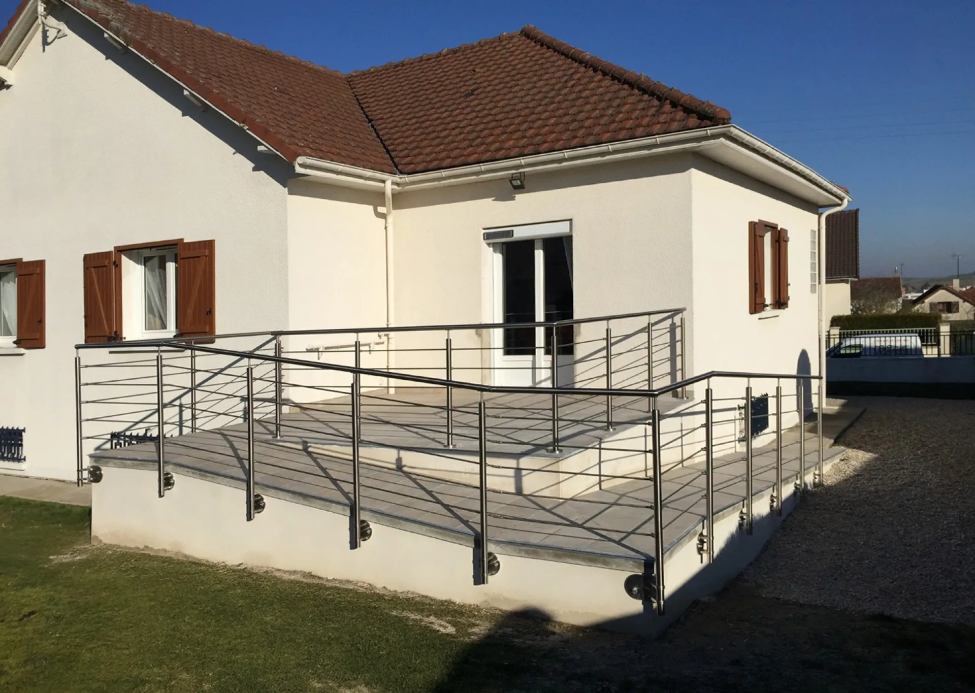 Fabrication et installation de menuiseries en bois