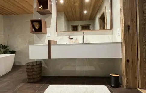 PoLuzVNi92Kb4NKTle7vwJlnLqCeqwo4AfLAWy78