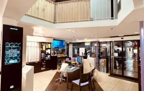 25171f42a5dfbf214957405587b3858c_magasin-nations-galerie-4--w-480