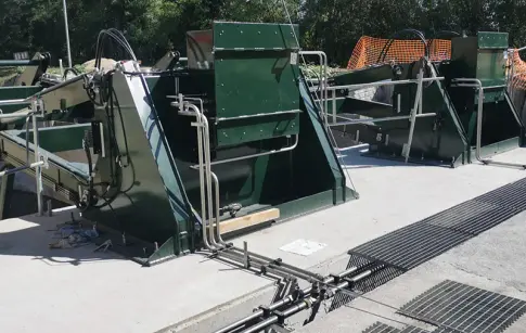 L2HsReUa2wpiMgo8eRfz4mFW8oWVe06ne1Xun92i