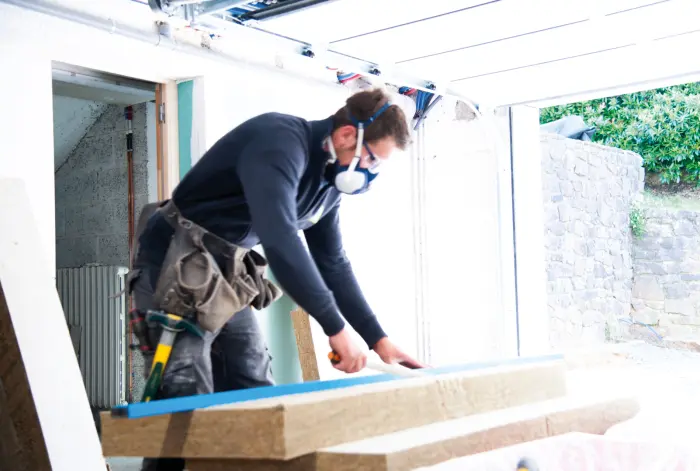 Isolation thermique intérieure et extérieure en Manche