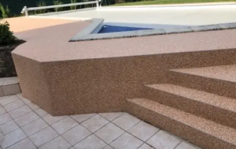 BELARIBI RÉSINE - escalier piscine