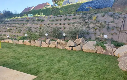 RMZE2RValbQURKNEQ0AySd6xchUMRNHGOOOW6cdb