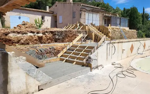 5487_construction-piscine-maconnerie_avant1_real