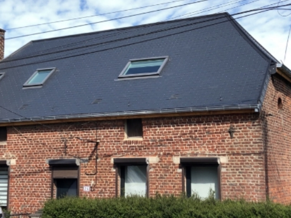 Démoussage et étanchéité de toiture à Valenciennes