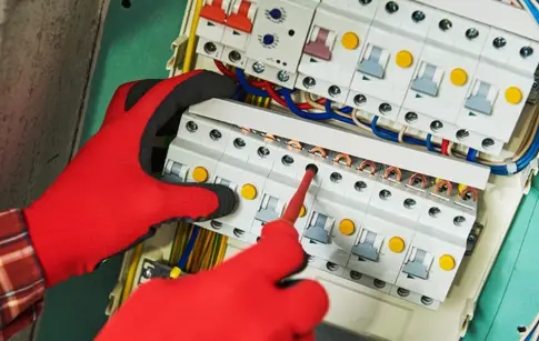 JORDAN OMBRY (FRELEC)