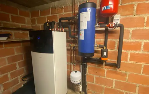 BBs3RUAbk03SrWnaPDTsswoTVeTTP1eHwKj4hh7j