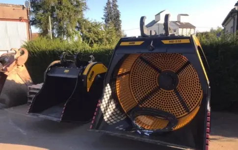 gxxVkbzFpWGhWFf3euMynqhPPcNA3I6Hsd7mm4Bn