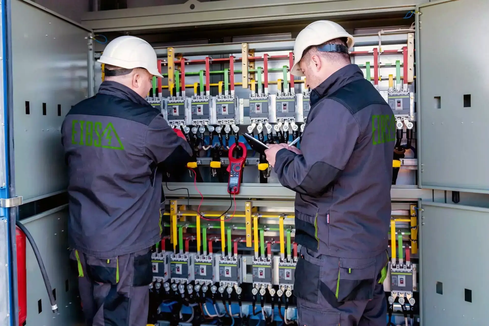 Électricien à Mennecy