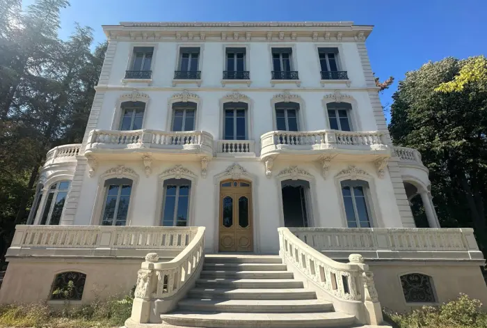 Traitement de surfaces à Décines-Charpieu