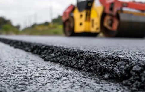 5372_pose-macadam_st 1