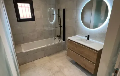 5596_salle-de-bain_real