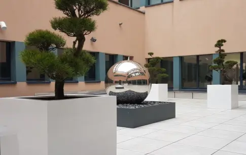 VOIGNIER PAYSAGISTE SARL-01