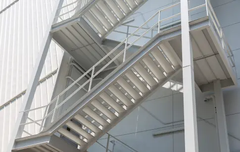 635d400b-e1c3-4f42-8da8-b7f9affe760b