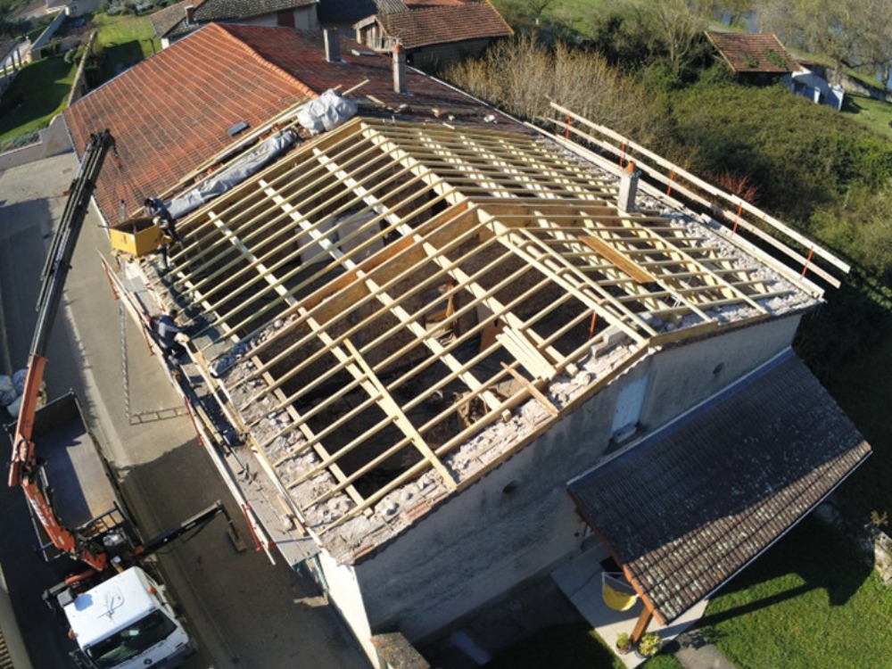 Travaux de couverture et charpente proche de Valence