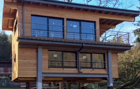 f6ef6a50-f240-4548-935b-17c4eac4dc71