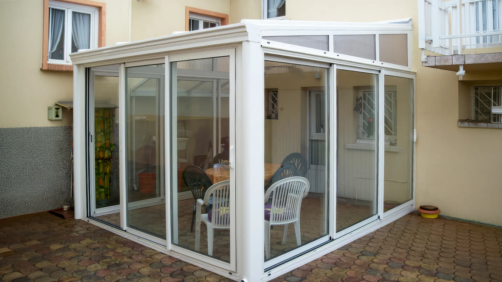 Menuiseries PVC et aluminium en Alsace et Franche-Comté