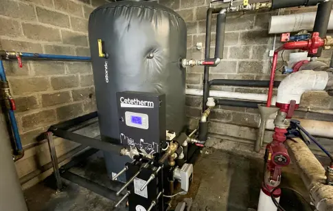 c76dc705-b307-4e60-b3ee-21d73745cde2